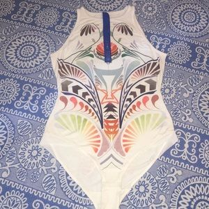 KIT AND ACE High Neck Contour Bodysuit Size 4